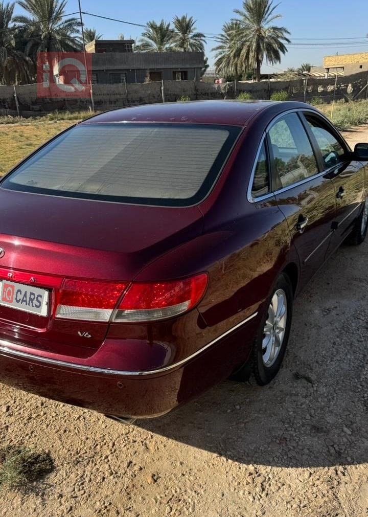 Hyundai Azera